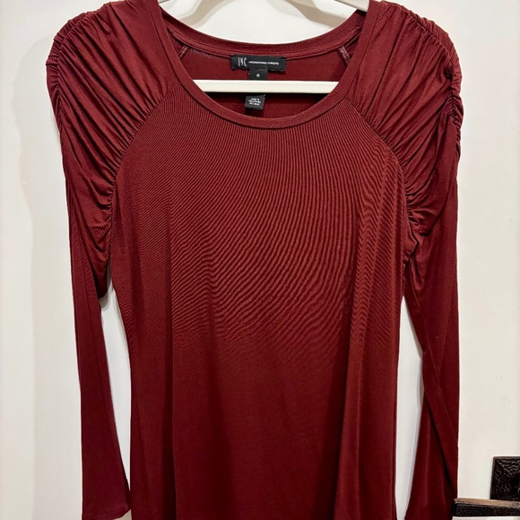 INC l/s ruched shoulder t shirt-size M - Picture 1 of 3